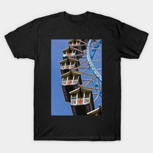 Ferris Wheel - Oktoberfest, Munich Germany T-Shirt